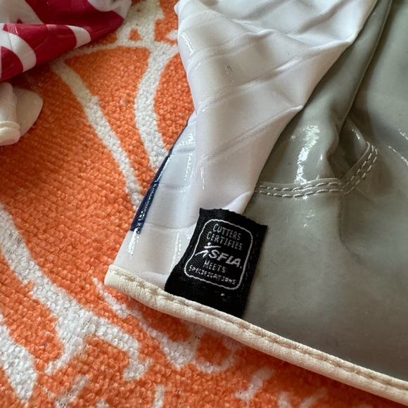 AAF Cutters Football Gloves (3XL) - Picture 11 of 12